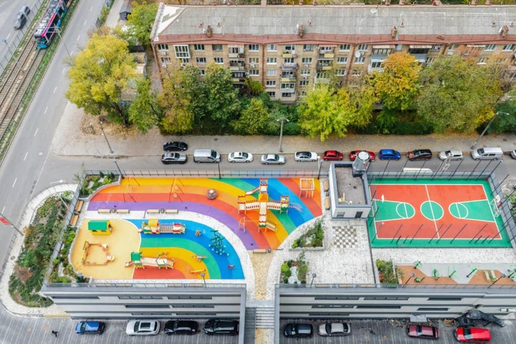 VIP - Smart Lägenhet Kiev Exteriör bild