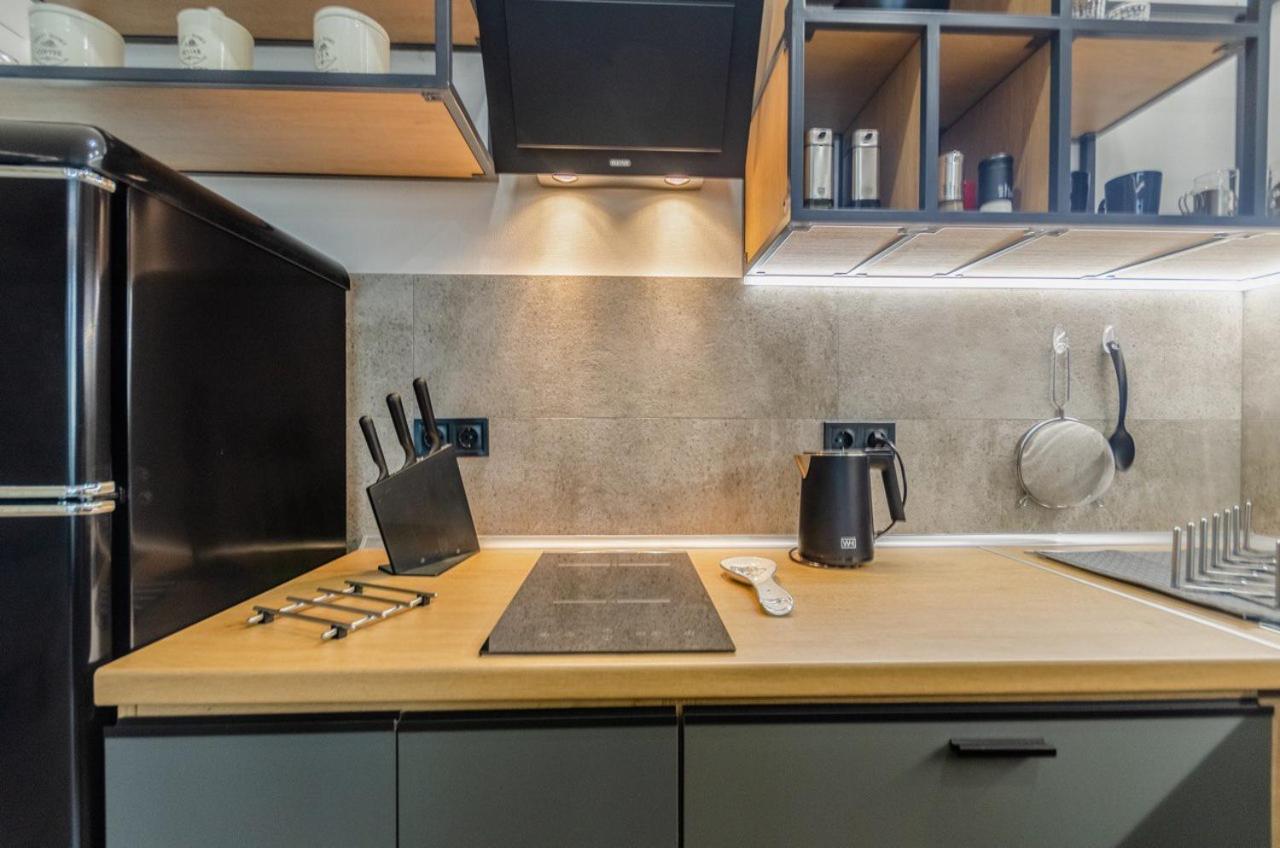 VIP - Smart Lägenhet Kiev Exteriör bild